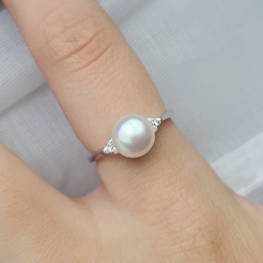 Sterling silver freshwater pearl Ring